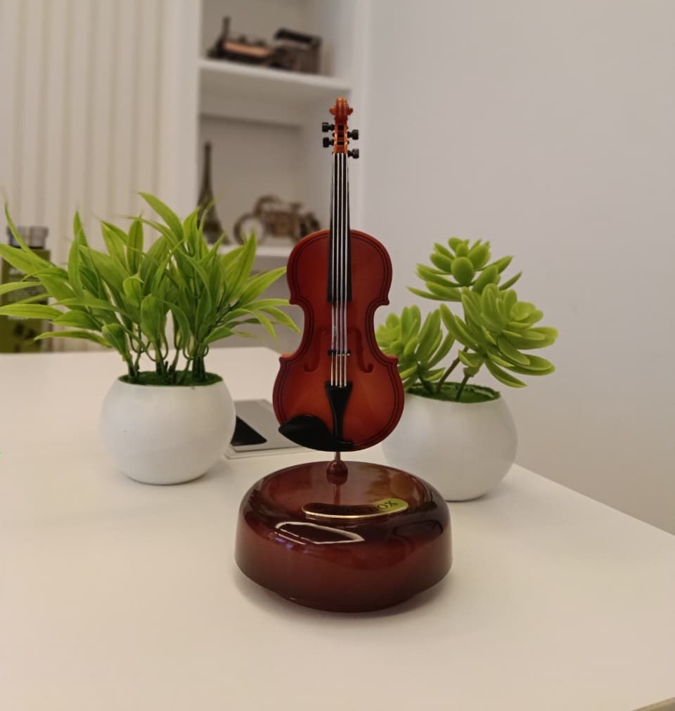 Melody Violin Music Box – Rotating Vintage Instrument Decor